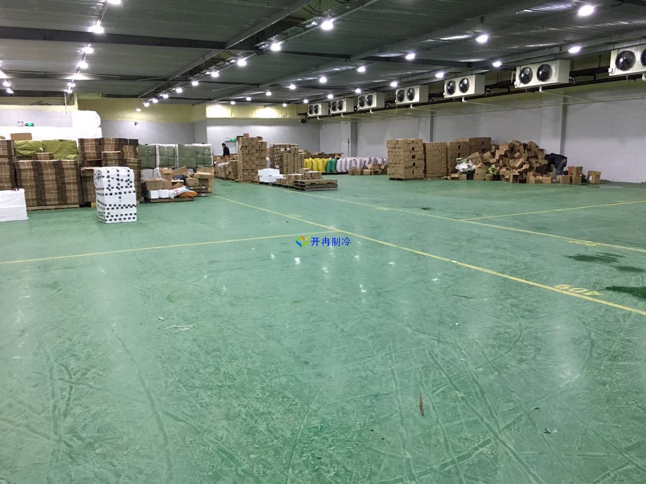 2000噸水果保鮮冷庫建造價(jià)格多少、冷庫造價(jià)